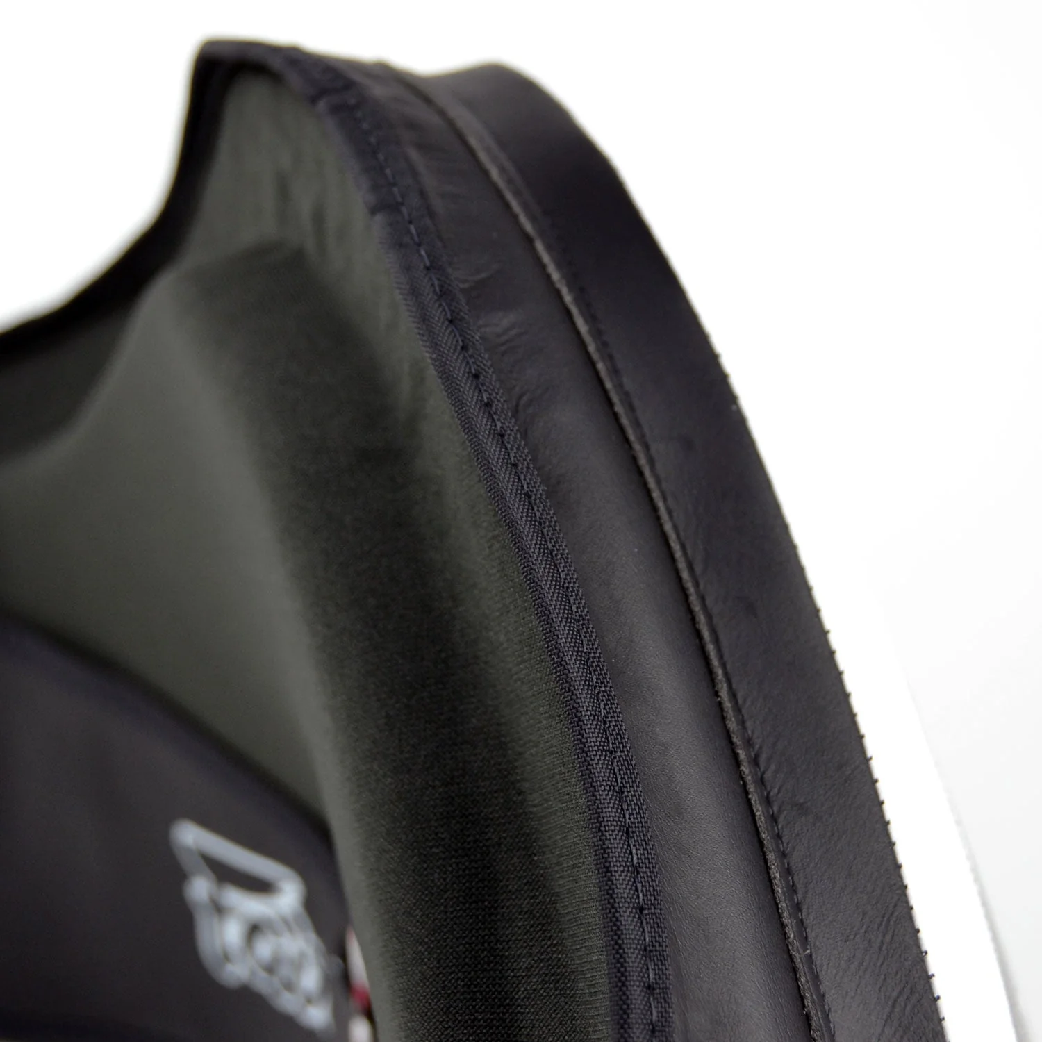 BPV3 Fairtex Microfiber Belly Pad Black-White - Image 4