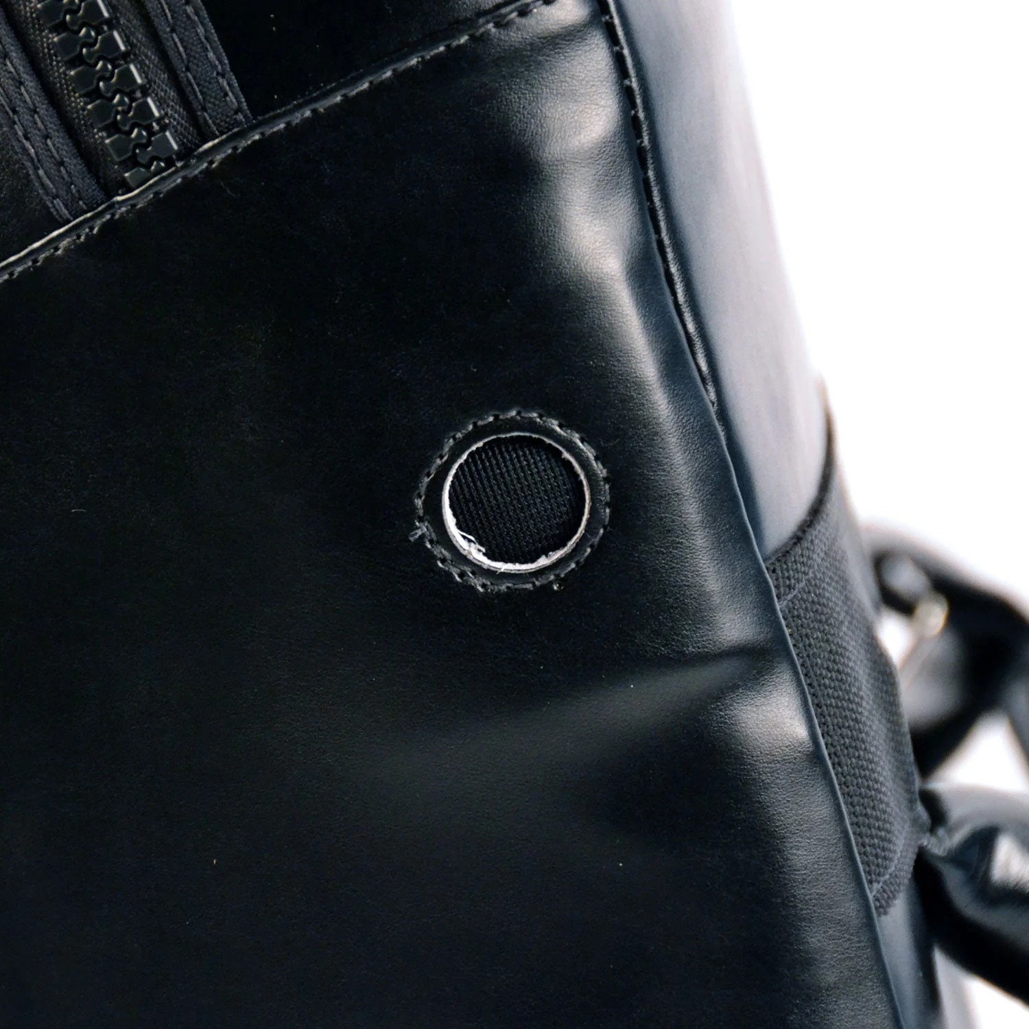 Fairtex FS3 Versatile Curved Kick Shield - Image 4