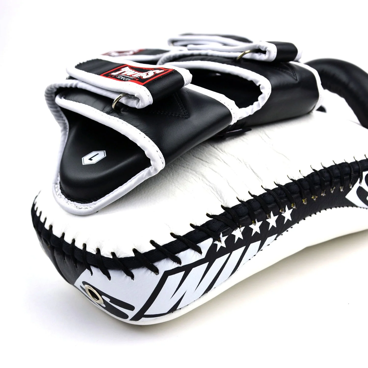 KPL12 Twins Deluxe Curved Leather Kick Pads White-Black - Image 3