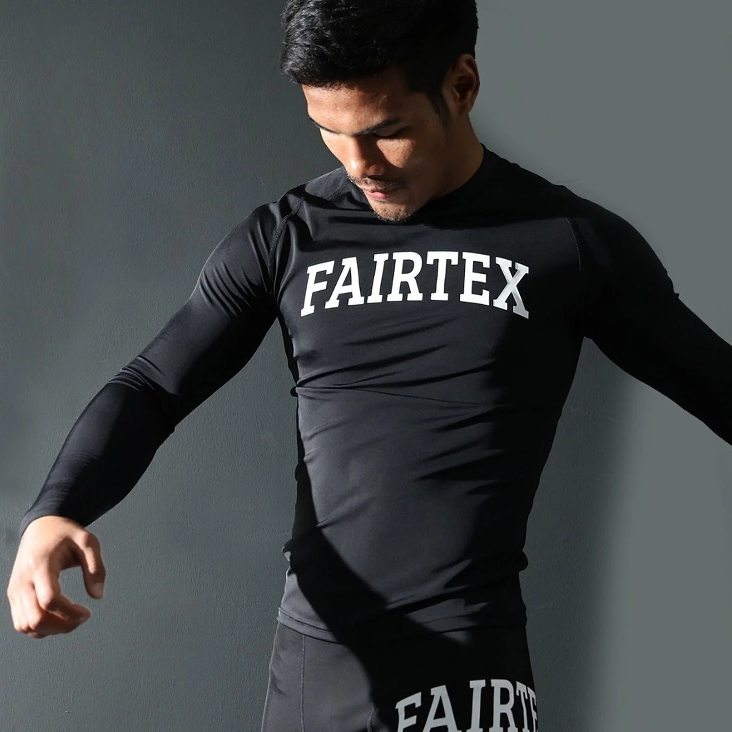 RG9 Fairtex Long Sleeve Rash Guard - Image 3