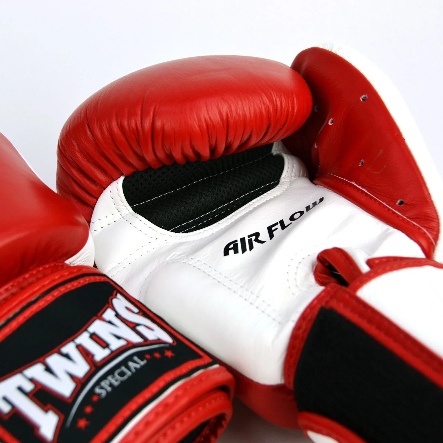 Twins Special BGVLA2-2T Air Flow Boxing Gloves - Red-White-Black - Image 2